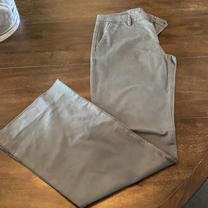 Gap Khakis pant
